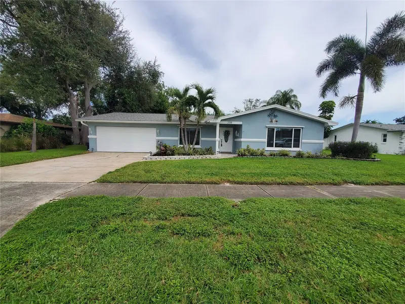 2138 Grove Pl, FL