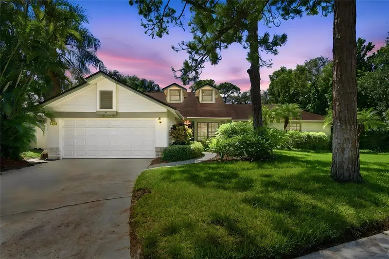 2942 Longbrooke Way, FL