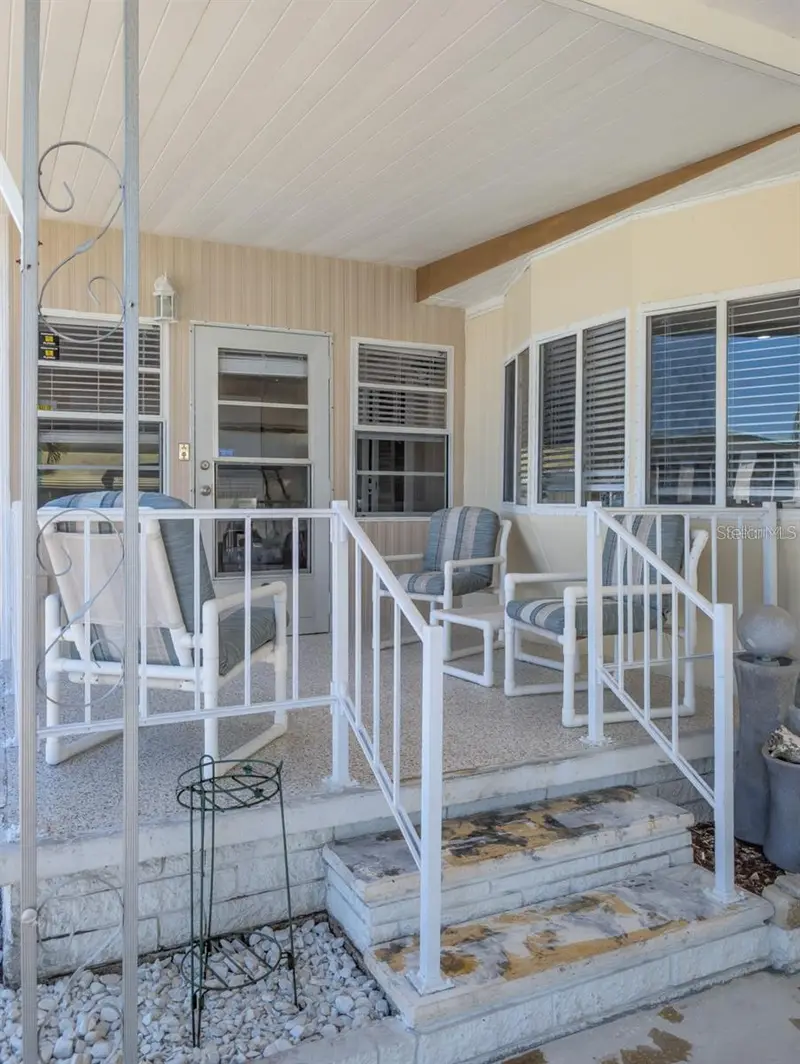229 Dixie, FL