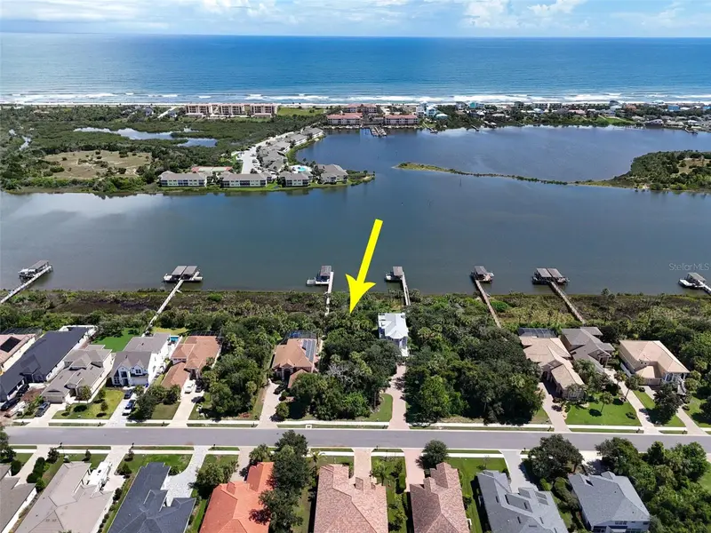 197 S Riverwalk Dr, FL