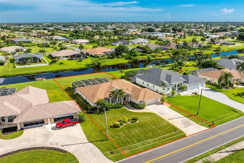 432 Boundary Blvd, FL