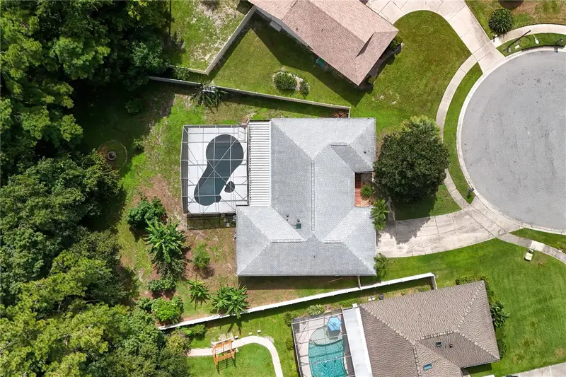 943 March Hare Ct, FL