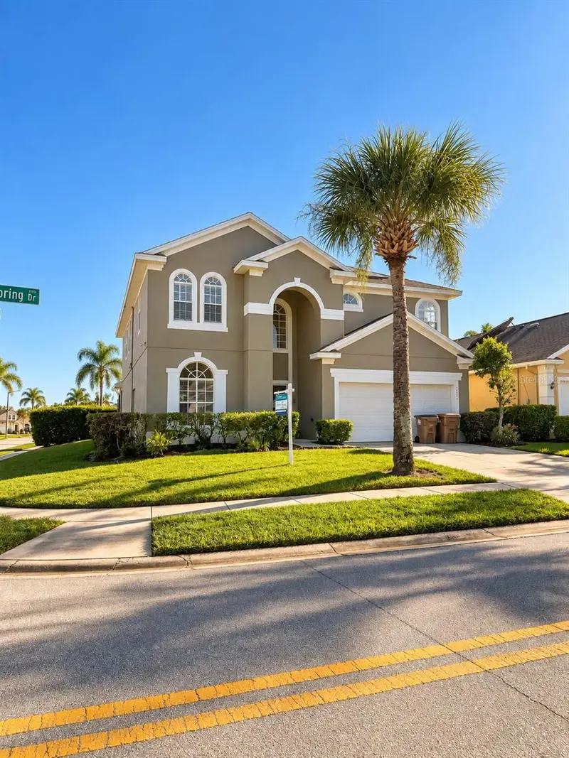 16656 Palm Spring Dr, FL