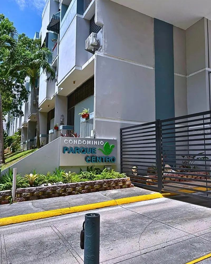 170 Av. Arterial Hostos Condominio Parque Centro, Edificio Ucar #2, PR