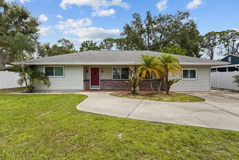 2520 E Milmar Dr, FL