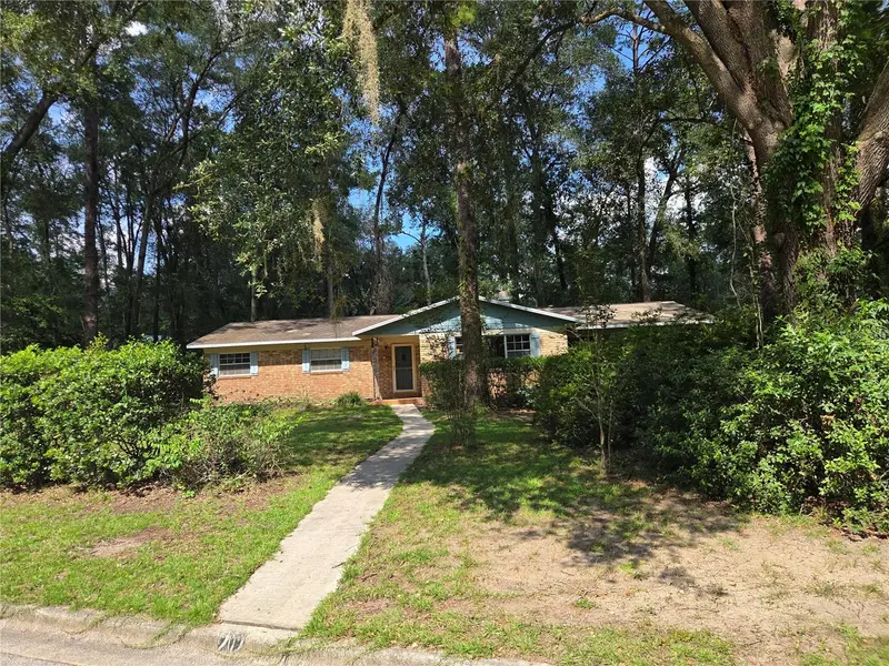 909 Nw 39th St, FL