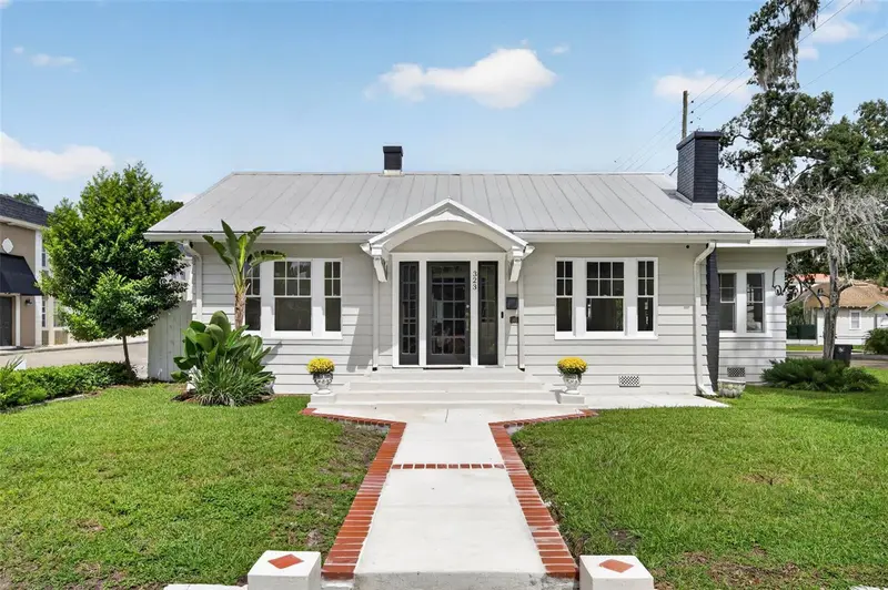 323 E Amelia St, FL