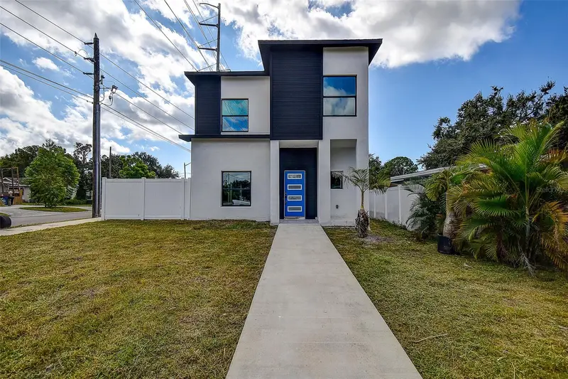 5200 7th Ave N, FL