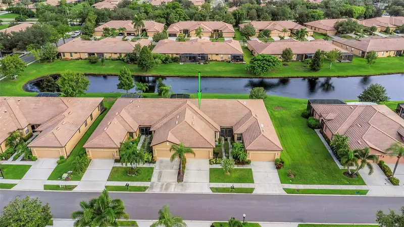 114 Shell Falls Dr, FL