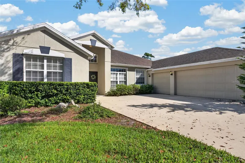 467 Osprey Lakes Cir, FL
