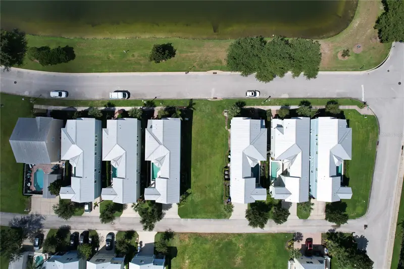 1513 Fairview Cir, FL