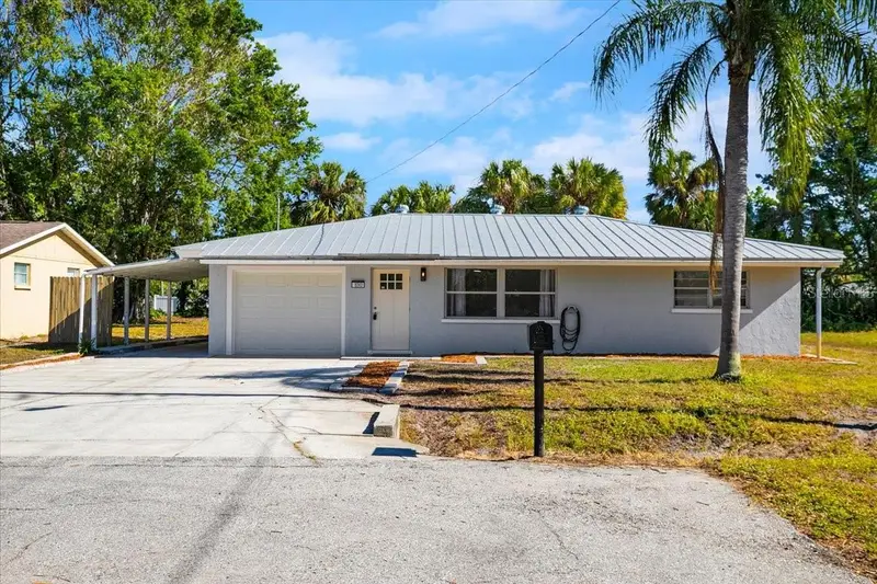 6243 Carlton Ave, FL