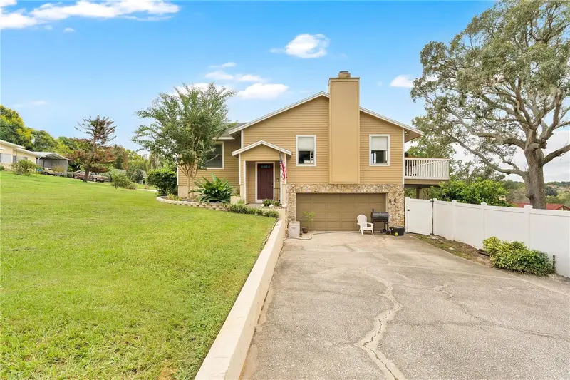 Eustis listing