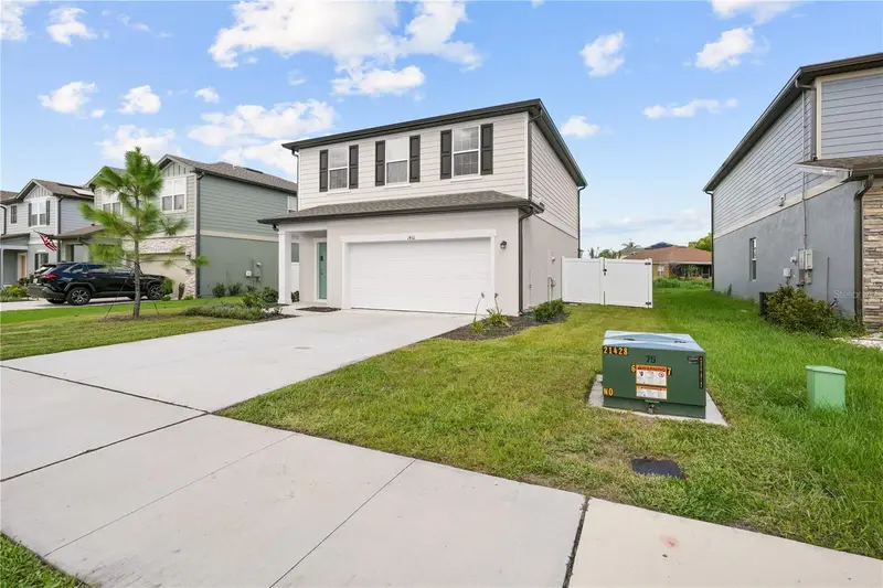 1451 Dalkeith Cv, FL
