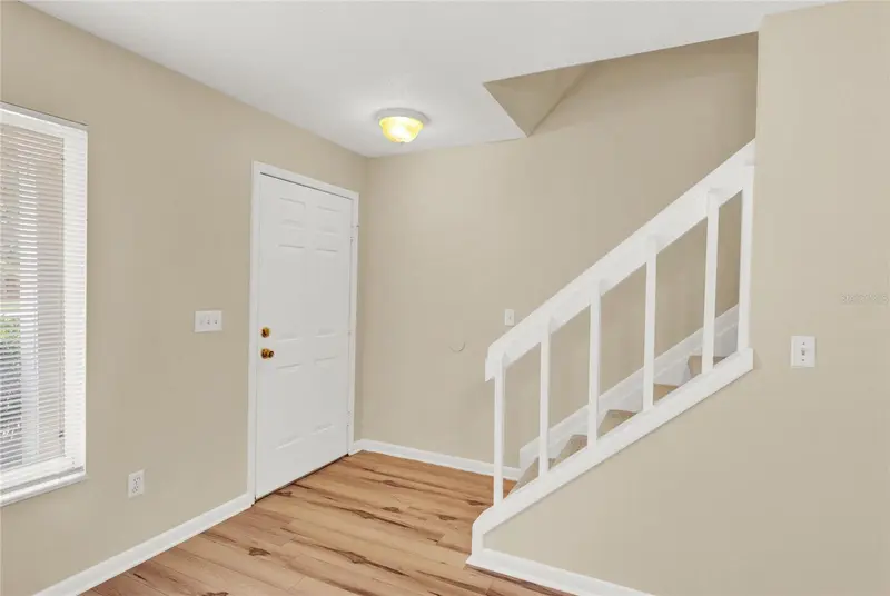 131 Kristi Ann Ct, FL