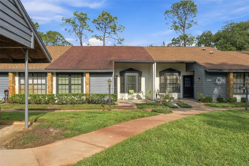 2058 Woodcutter Ct, FL