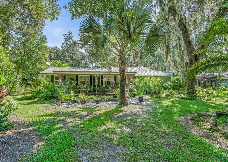 1295 N Us 301, FL