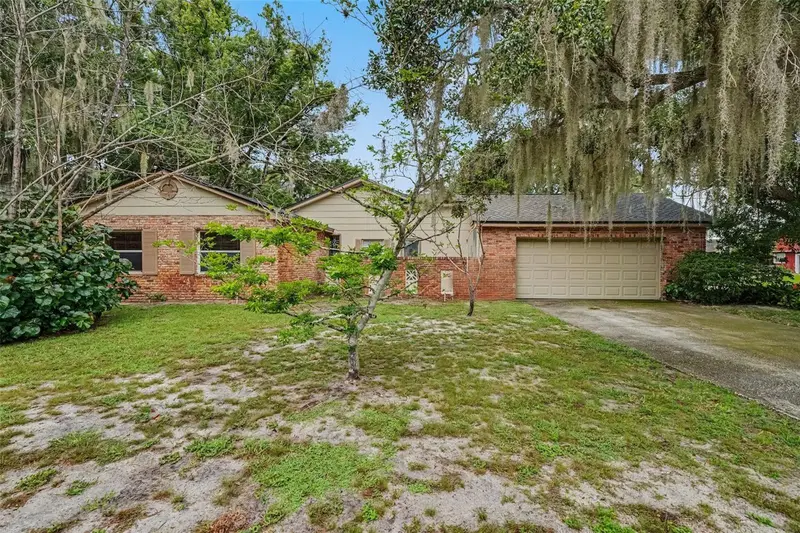 3018 Cullen Lake Shore Dr, FL