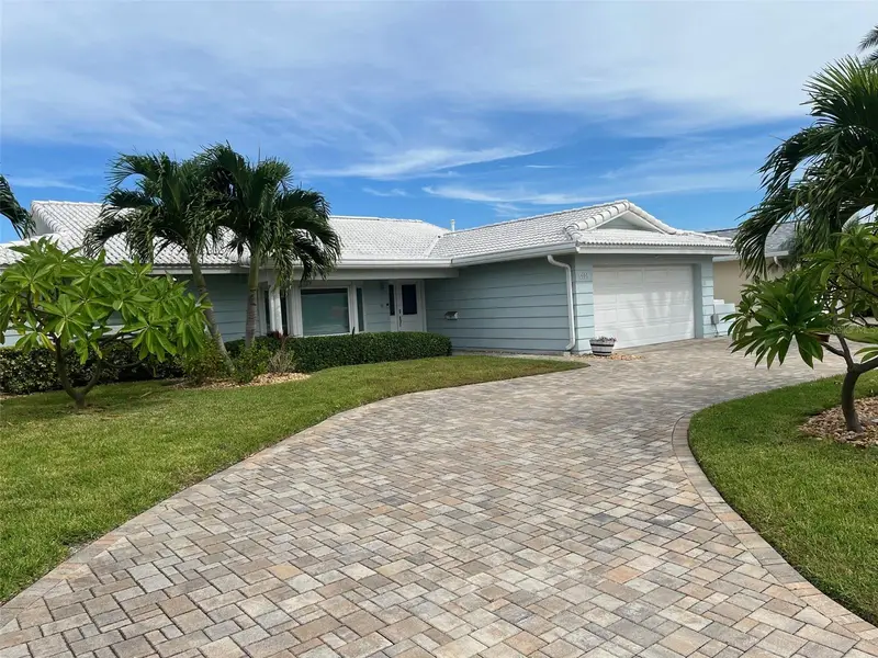 601 64th Ave, FL