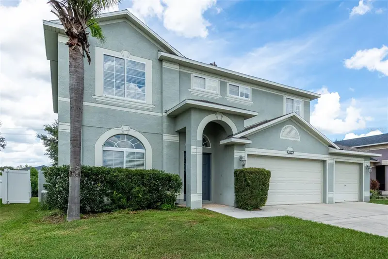 10823 Hoffner Edge Dr, FL