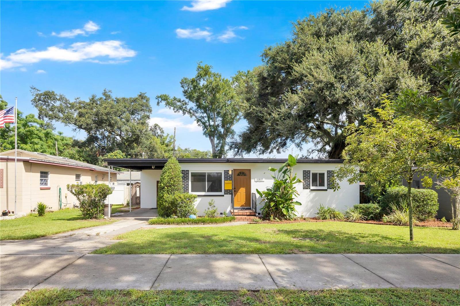 2917 Pickfair St, FL