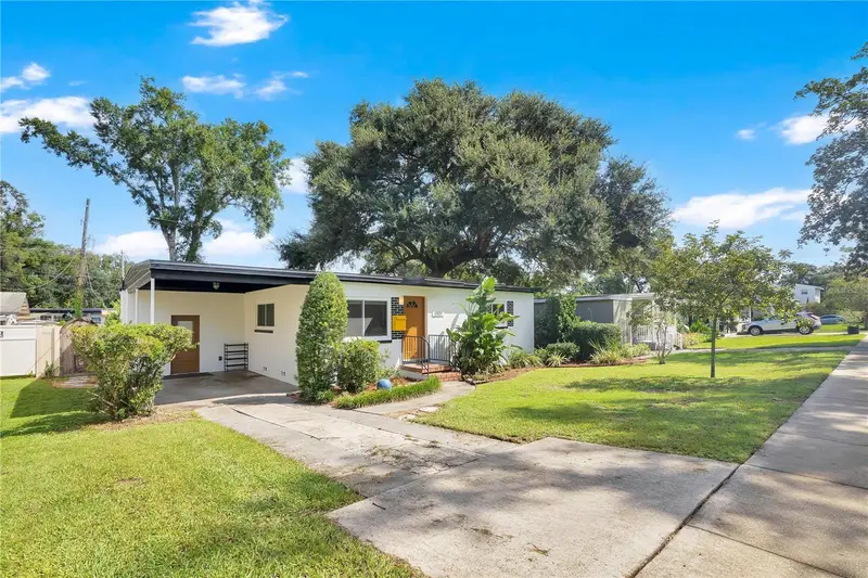 2917 Pickfair St, FL
