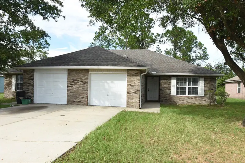 33 Rosepetal Ln #B, FL
