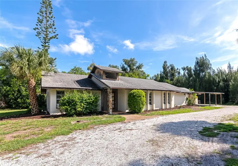 1351 Mustang St, FL