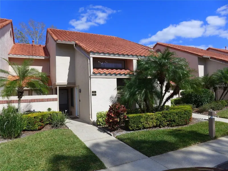 1711 Garden Lake Dr #1711, FL