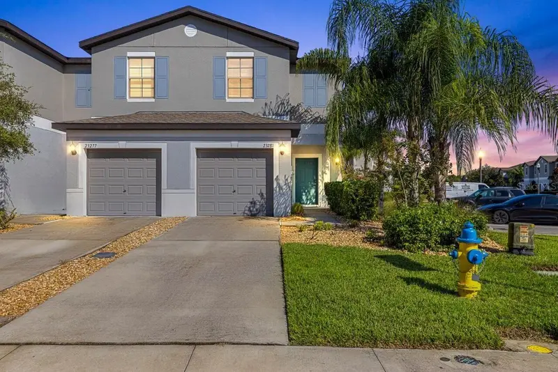 23281 Willow Glen Way, FL