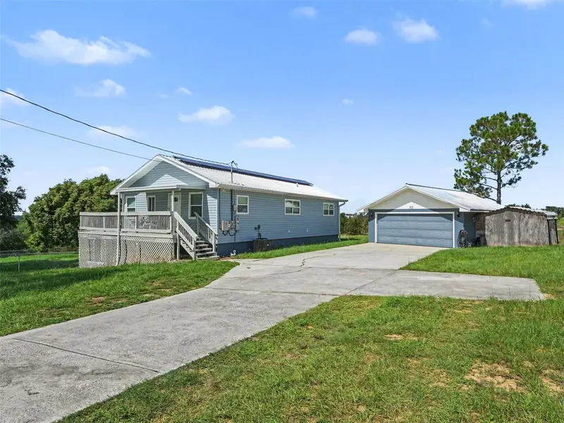 705 Lake Ada Blvd, FL