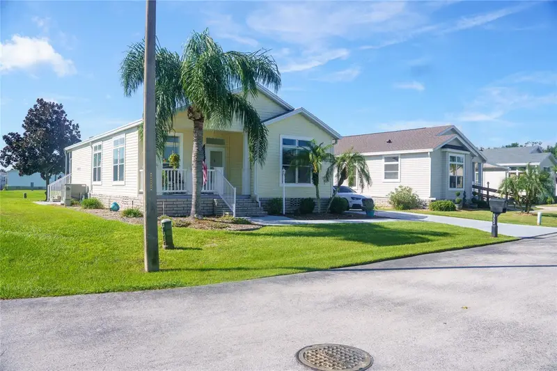 3000 Us Highway 17 92 W Lot 553, FL