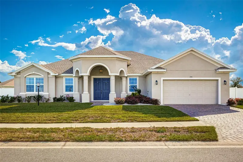 1146 Enclave Ct, FL