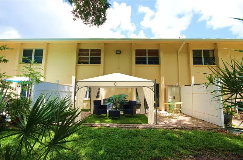 4805 Rilma Ave #106, FL