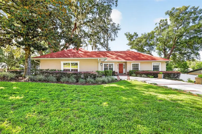 1812 Lake Francis Dr, FL
