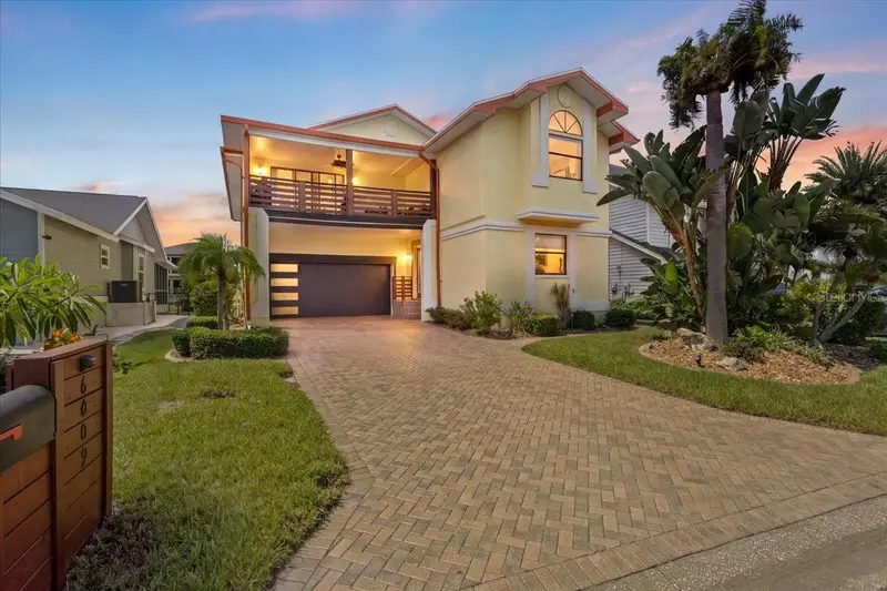 6009 Bayway Ct, FL