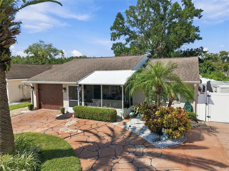 16012 Saddlestring Dr, FL