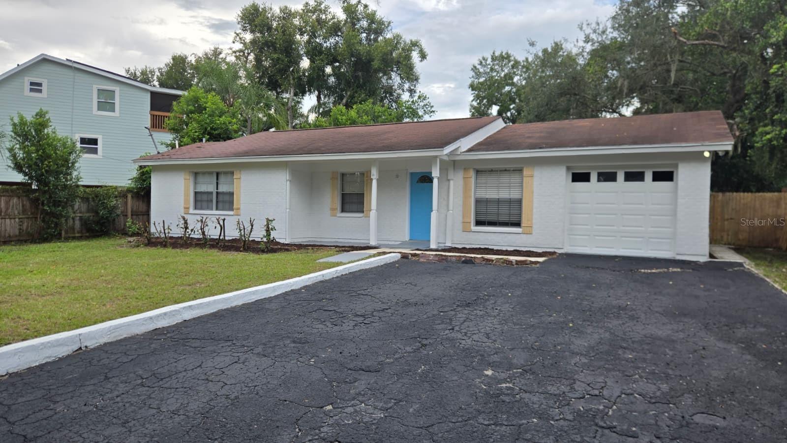 3012 E Waters Ave, FL