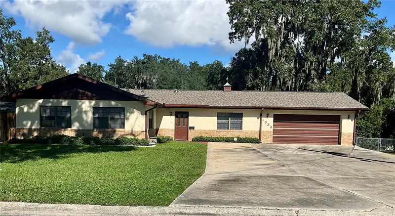 1332 Lee Ct, FL