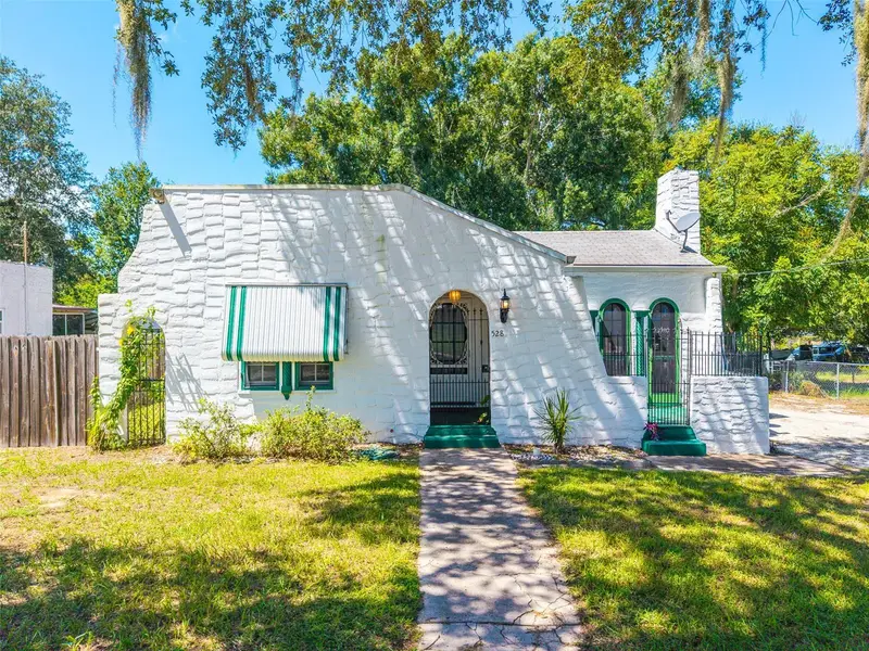 528 S 8th St, FL