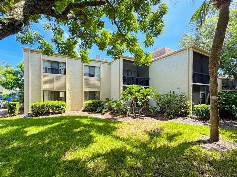 3284 S Semoran Blvd #11, FL