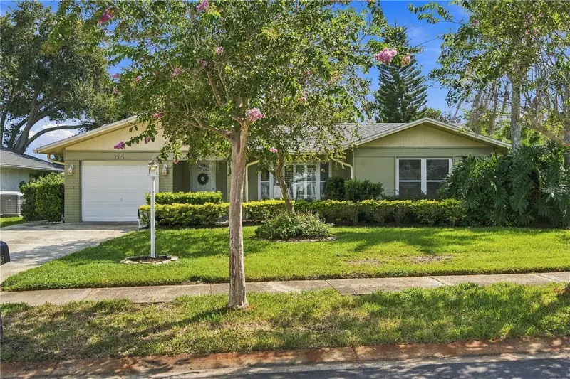 705 Leeward Way, FL
