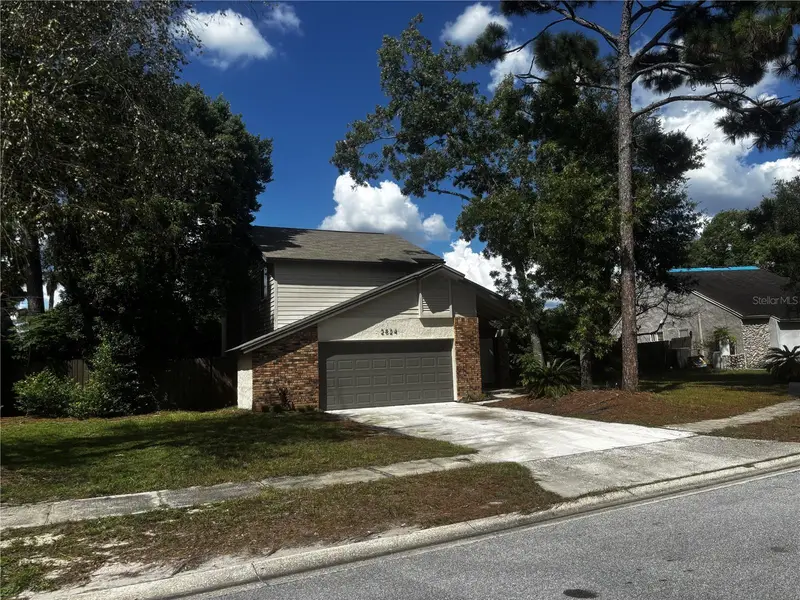 2824 Charmont Dr, FL