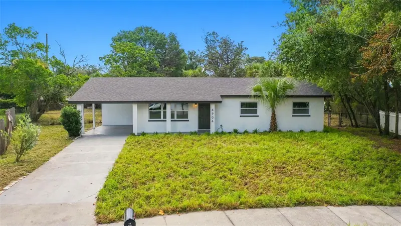 4904 Danny Boy Cir, FL