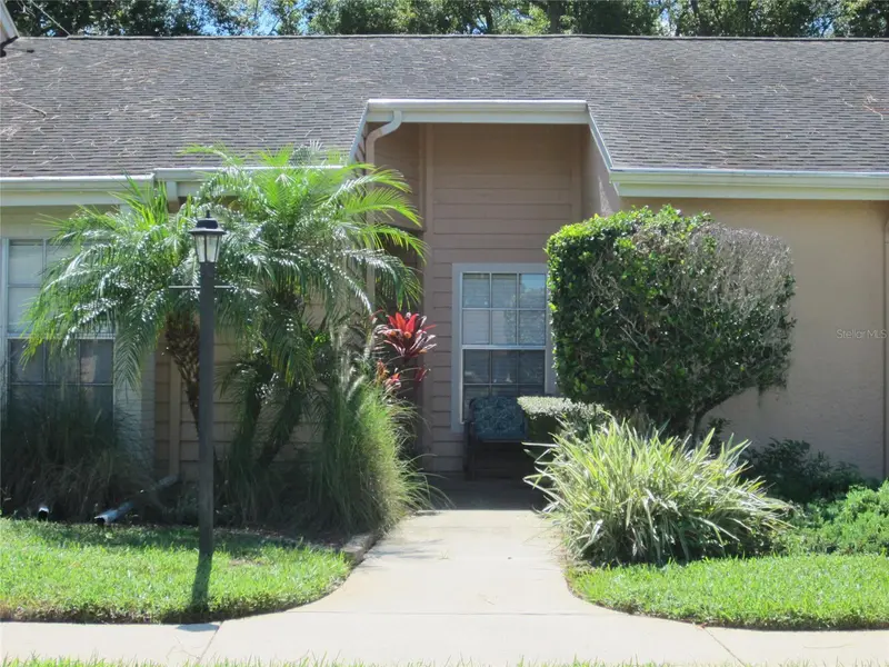 4922 Grist Mill Cir, FL