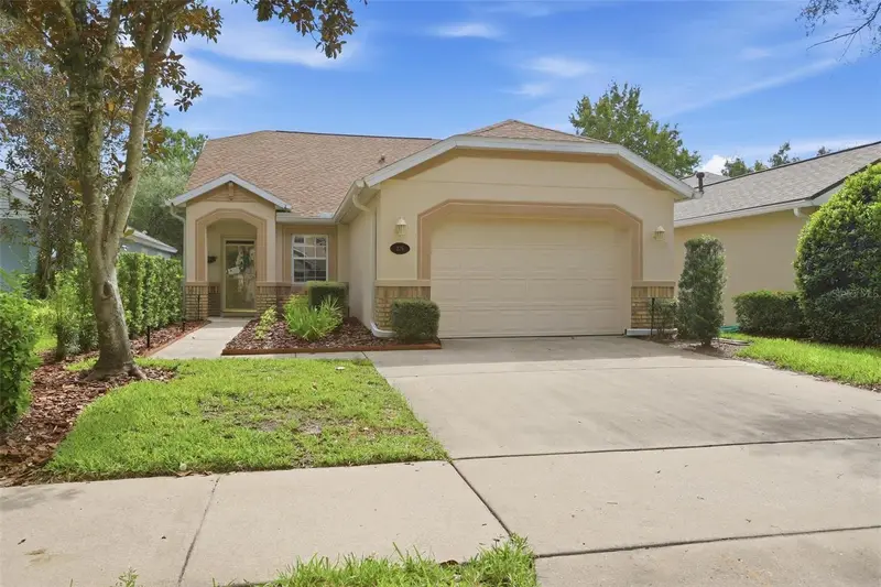 226 Stonington Way, FL