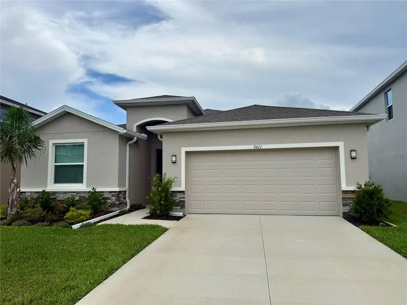 Waterford, Weeki Wachee listing