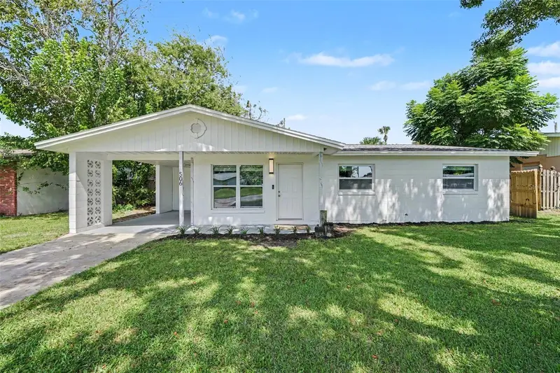 506 Cambridge Cir, FL