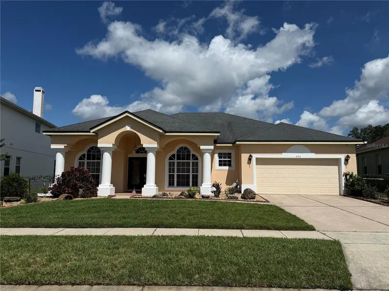 646 Cedar Forest Cir, FL