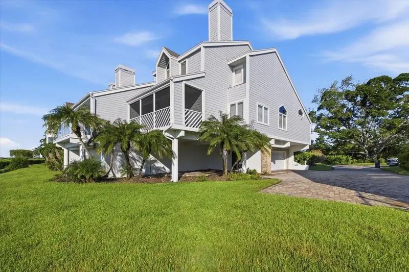 13 Tidy Island Blvd #13, FL
